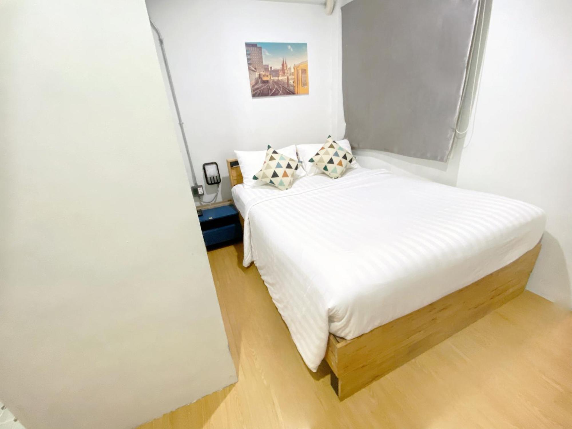 ซับรูมโฮเทล Subroom Hotel Surat Thani Exterior photo